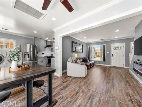 8289  Poinsettia  , Buena Park, CA