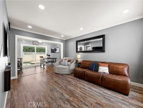 8289  Poinsettia  , Buena Park, CA