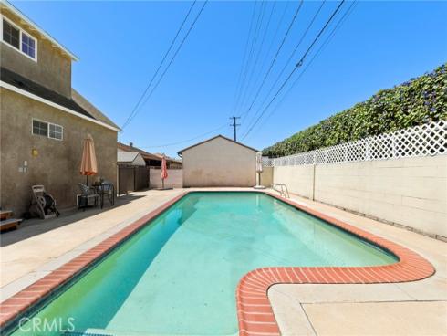 8289  Poinsettia  , Buena Park, CA