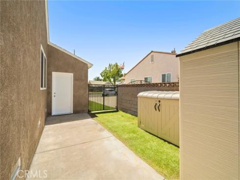 8289  Poinsettia  , Buena Park, CA