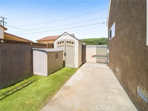 8289  Poinsettia  , Buena Park, CA