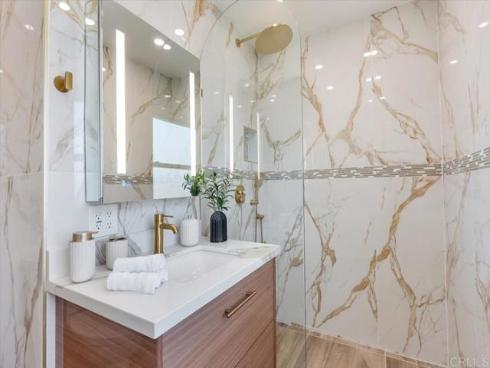 6851  San Pasqual   Circle, Buena Park, CA