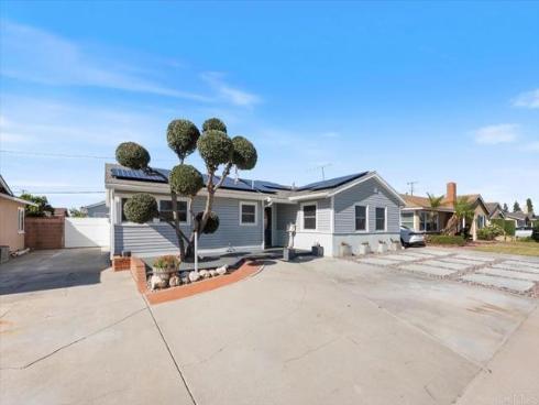 6851  San Pasqual   Circle, Buena Park, CA