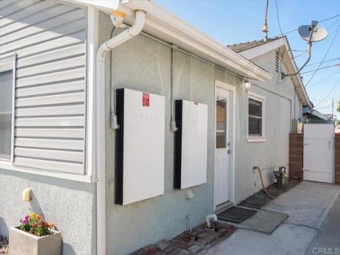 6851  San Pasqual   Circle, Buena Park, CA