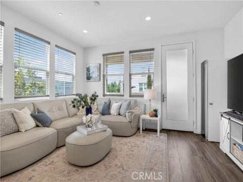 5796  Spring  , Buena Park, CA