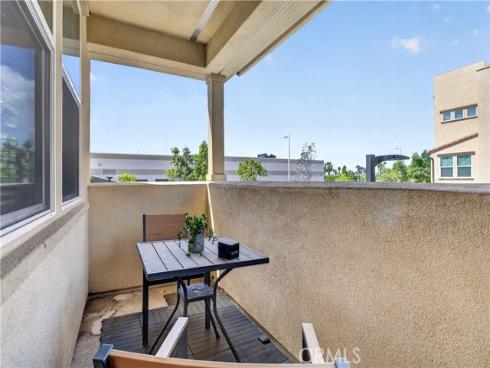 5796  Spring  , Buena Park, CA