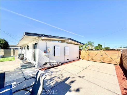 6591  Arizona  , Buena Park, CA