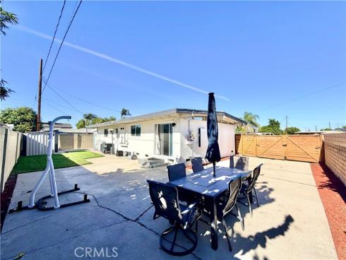 6591  Arizona  , Buena Park, CA