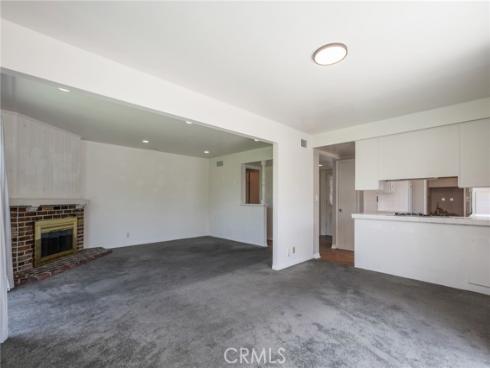 8287  Santa Fe  , Buena Park, CA