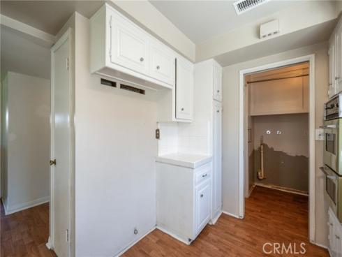 8287  Santa Fe  , Buena Park, CA