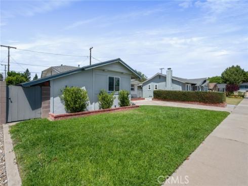 8287  Santa Fe  , Buena Park, CA