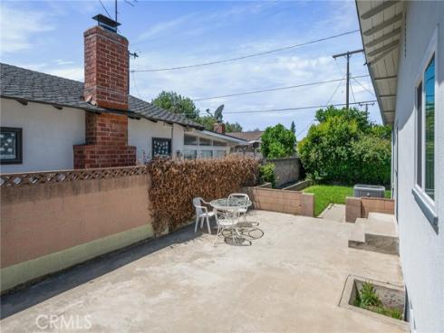 8287  Santa Fe  , Buena Park, CA