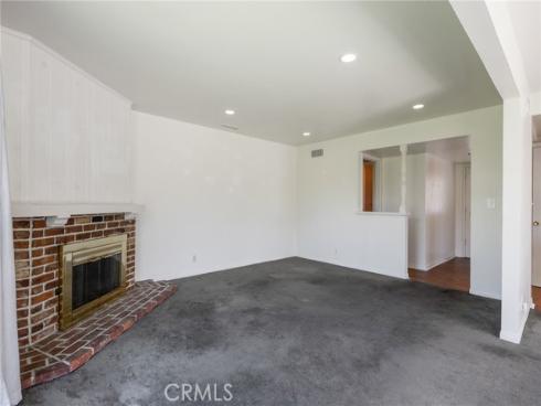 8287  Santa Fe  , Buena Park, CA