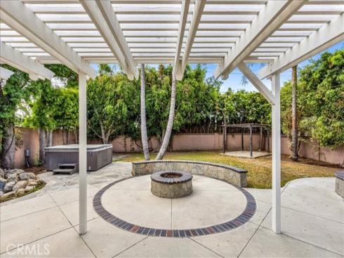 7210  Crescent  , Buena Park, CA