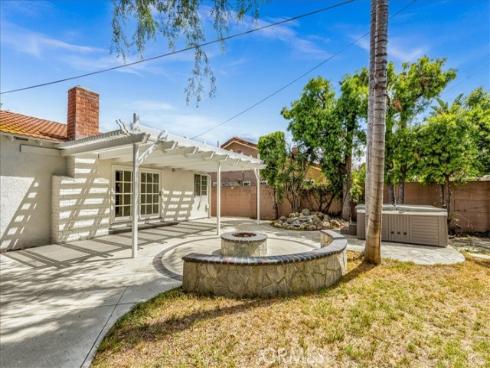 7210  Crescent  , Buena Park, CA