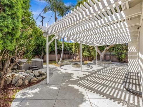 7210  Crescent  , Buena Park, CA