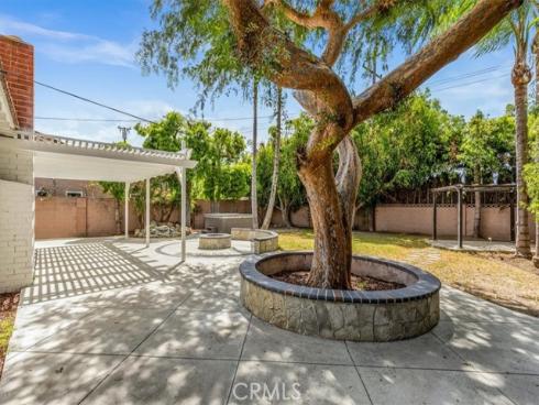 7210  Crescent  , Buena Park, CA