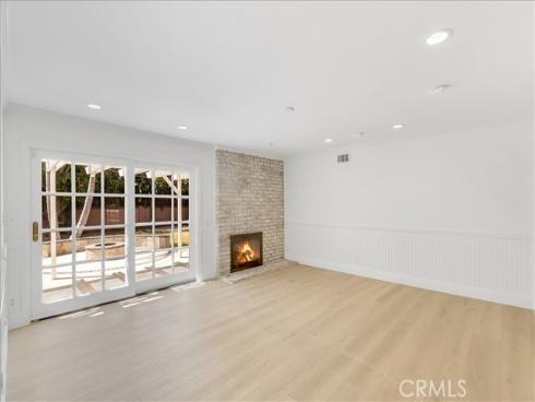 7210  Crescent  , Buena Park, CA