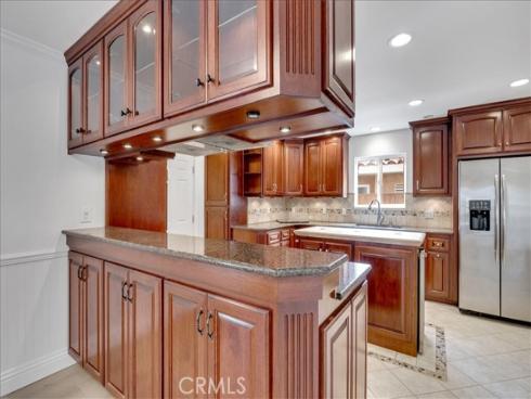 7210  Crescent  , Buena Park, CA