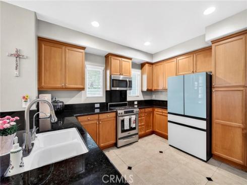 87  Bixby   Circle, Buena Park, CA