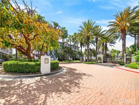 87  Bixby   Circle, Buena Park, CA