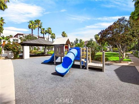 87  Bixby   Circle, Buena Park, CA