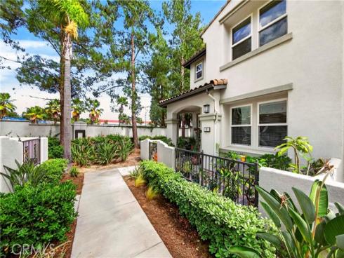 87  Bixby   Circle, Buena Park, CA