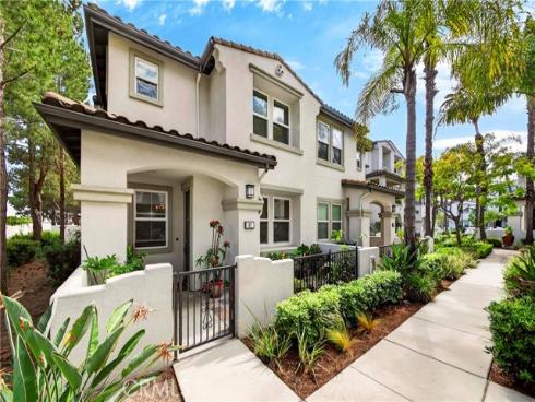 87  Bixby   Circle, Buena Park, CA