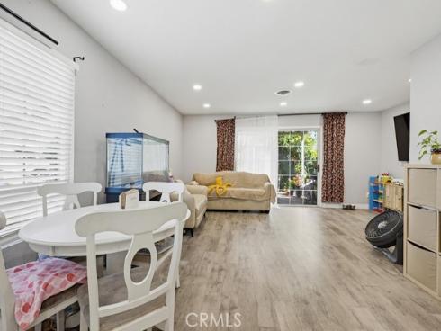 7194 Santa Isabel , Buena Park, CA