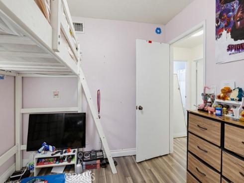7194 Santa Isabel , Buena Park, CA