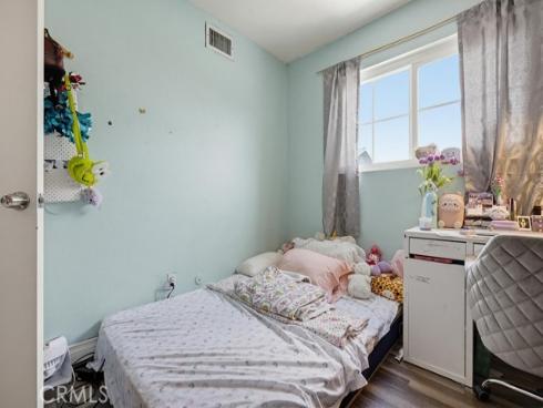 7194 Santa Isabel , Buena Park, CA