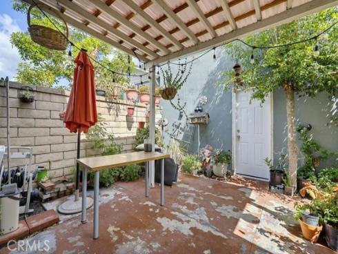 7194 Santa Isabel , Buena Park, CA