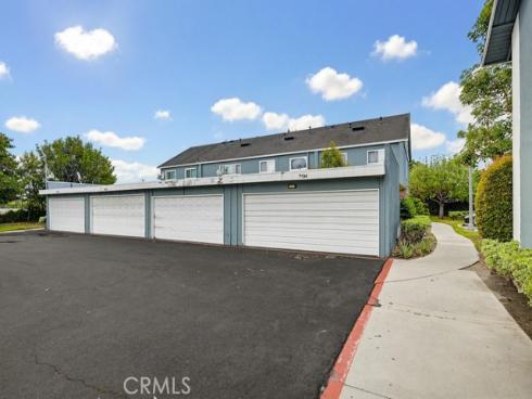 7194 Santa Isabel , Buena Park, CA