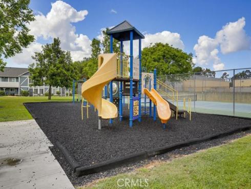 7194 Santa Isabel , Buena Park, CA