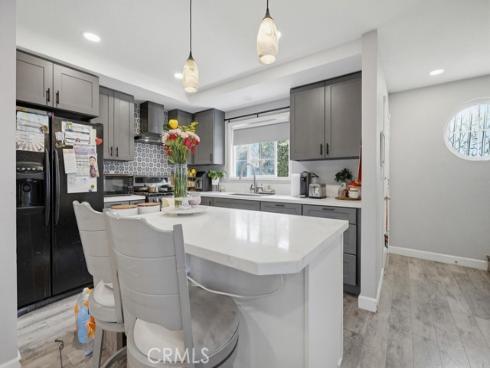 7194 Santa Isabel , Buena Park, CA