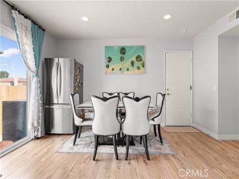 8226  Henshaw  , Buena Park, CA