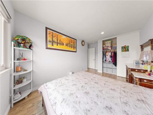 8226  Henshaw  , Buena Park, CA