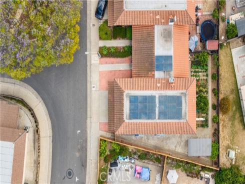 8226  Henshaw  , Buena Park, CA