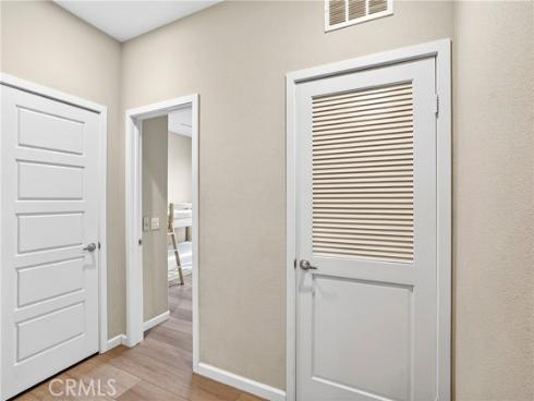 5869 Rostrata , Buena Park, CA