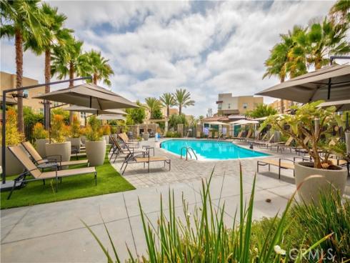 5869 Rostrata , Buena Park, CA