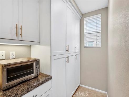 5869 Rostrata , Buena Park, CA