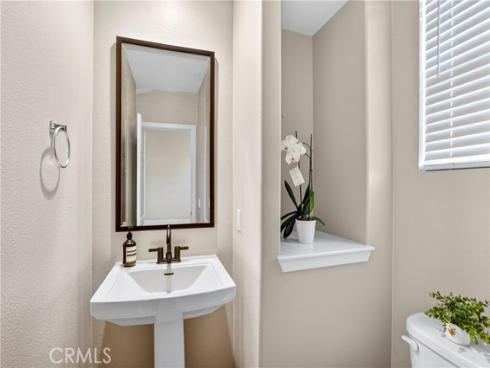 5869 Rostrata , Buena Park, CA