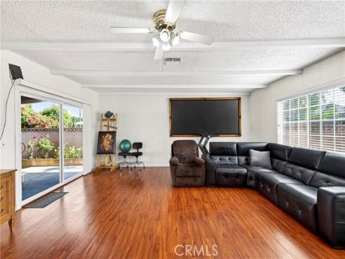 5856 Bolivia , Buena Park, CA