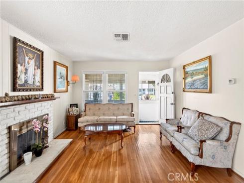 5856 Bolivia , Buena Park, CA