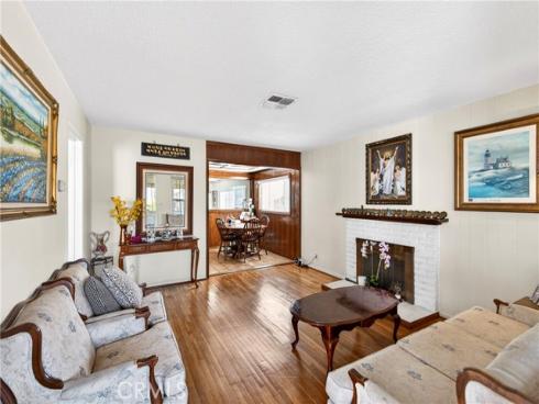 5856 Bolivia , Buena Park, CA