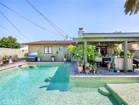 5837 Los Arcos , Buena Park, CA