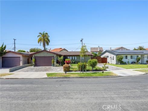 5837 Los Arcos , Buena Park, CA