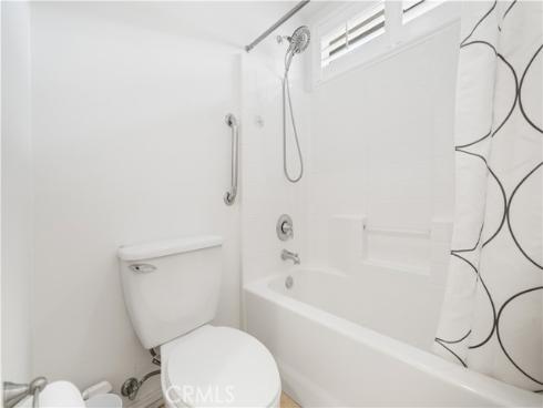 829  Lincoln Gln  , Buena Park, CA