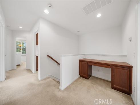 829  Lincoln Gln  , Buena Park, CA