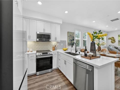 5724  Spring  , Buena Park, CA